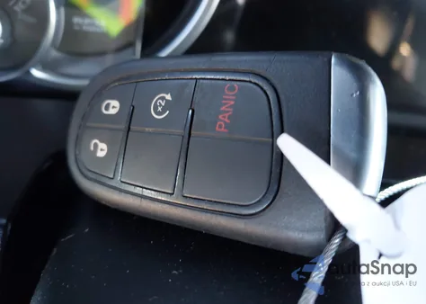 2015 Ram 1500 Laramie Limited z USA, uszkodzony, nr VIN 1C6RR7WM4FS705274